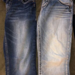 2 pair Silver co Suki jeans 31 waist by 31 length